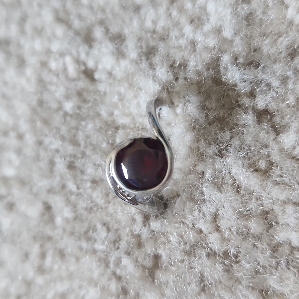 Size 6 ring